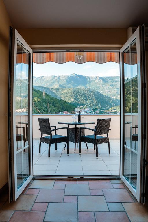 Damonte - Apartments And Rooms Будва Экстерьер фото